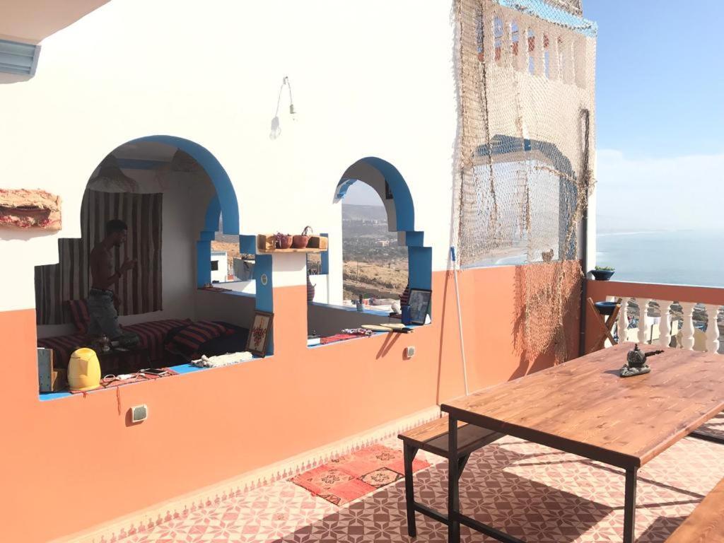 Binic Surf House Bed and Breakfast Taghazout Exteriör bild
