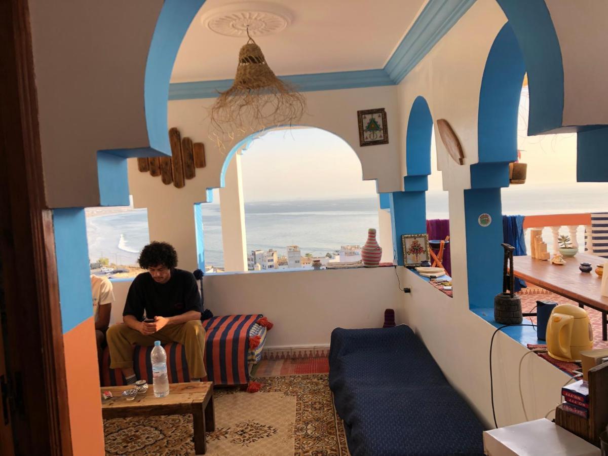 Binic Surf House Bed and Breakfast Taghazout Exteriör bild
