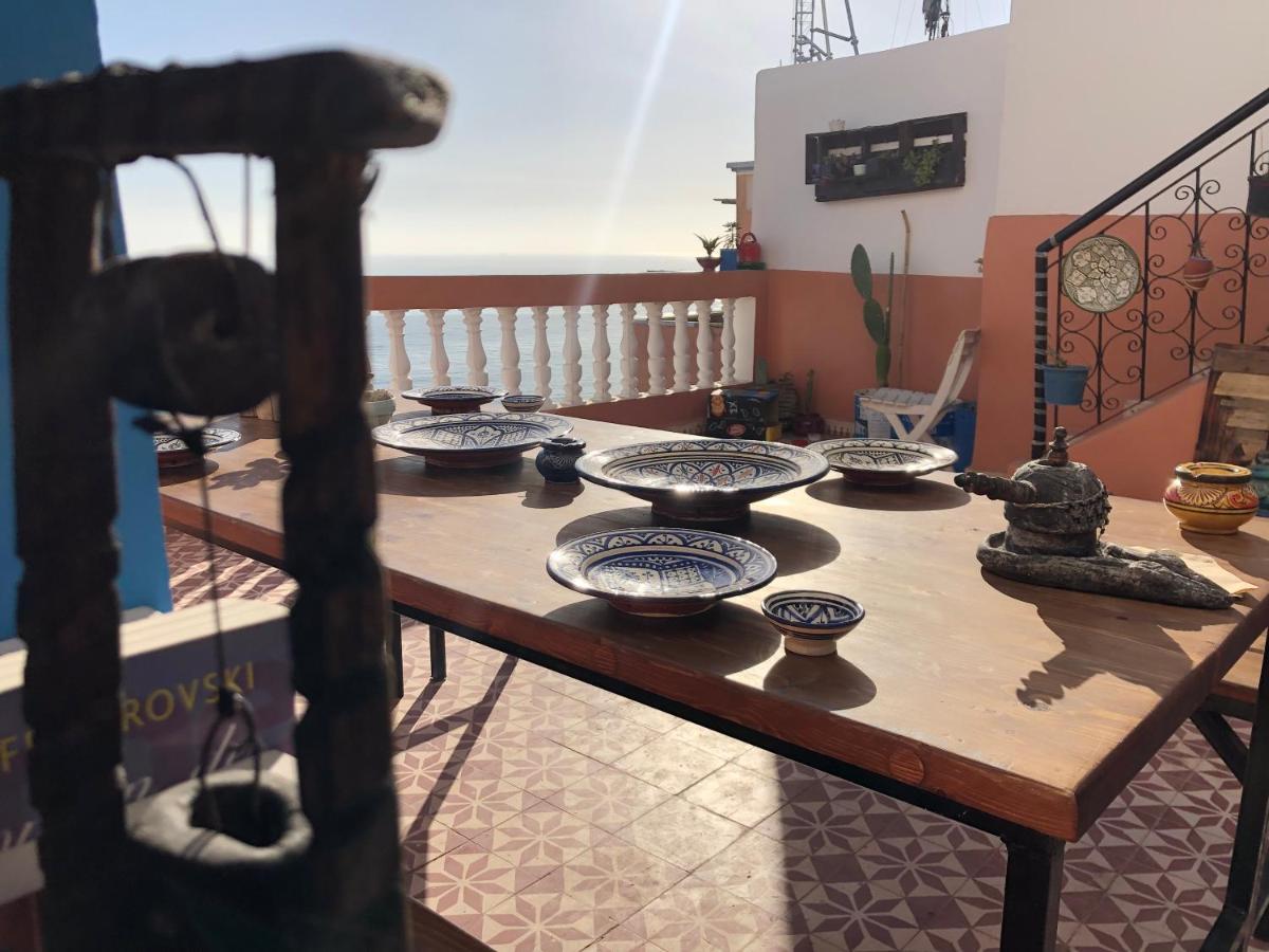 Binic Surf House Bed and Breakfast Taghazout Exteriör bild