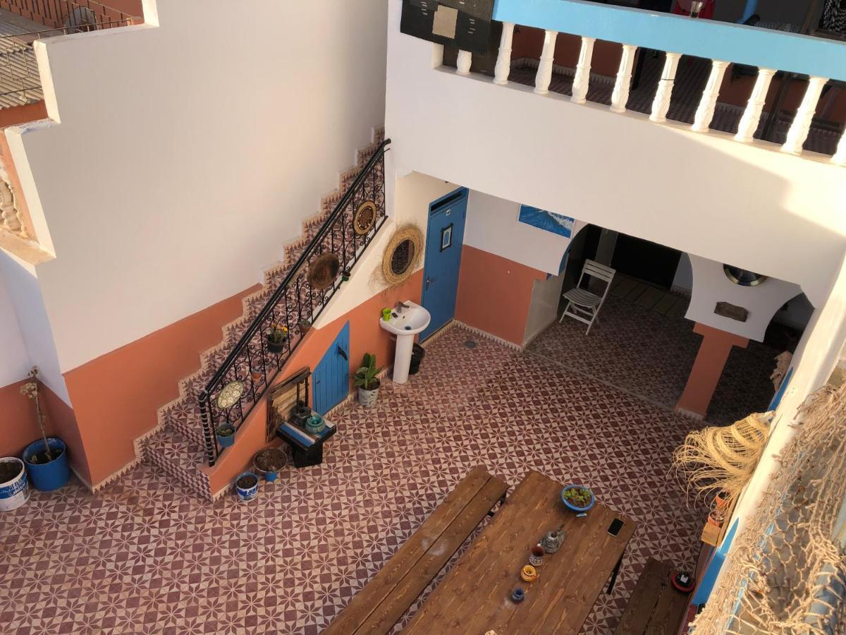 Binic Surf House Bed and Breakfast Taghazout Exteriör bild