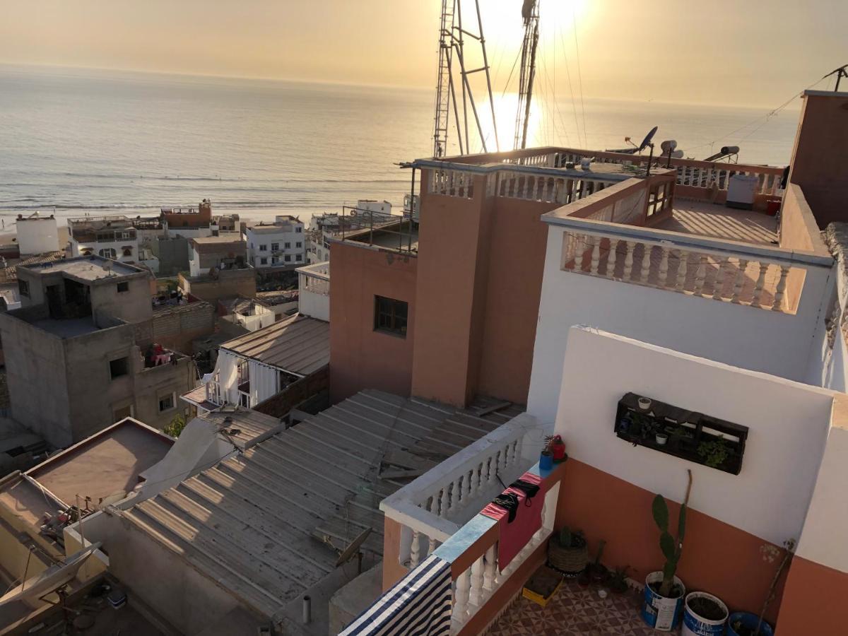 Binic Surf House Bed and Breakfast Taghazout Exteriör bild