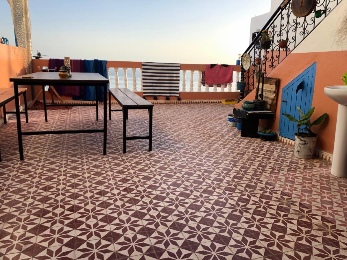 Binic Surf House Bed and Breakfast Taghazout Exteriör bild