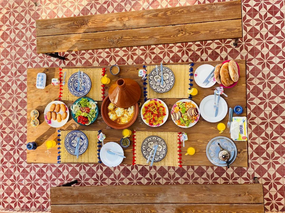 Binic Surf House Bed and Breakfast Taghazout Exteriör bild