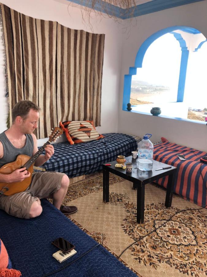 Binic Surf House Bed and Breakfast Taghazout Exteriör bild