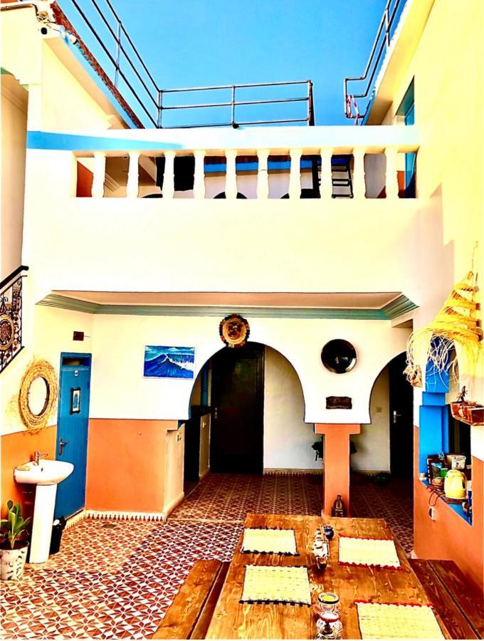 Binic Surf House Bed and Breakfast Taghazout Exteriör bild
